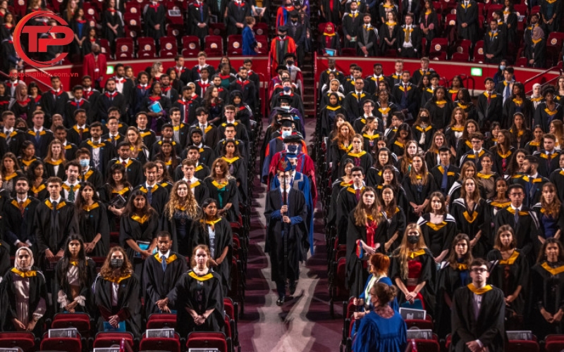 Buổi lễ tốt nghiệp - Lễ tốt nghiệp đại học diễn ra như thế nào?